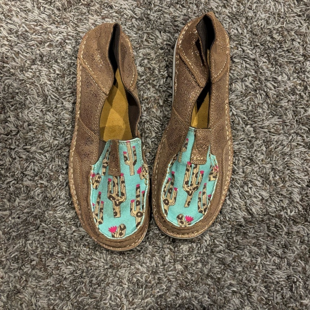 Women’s Ariat Moccasin
